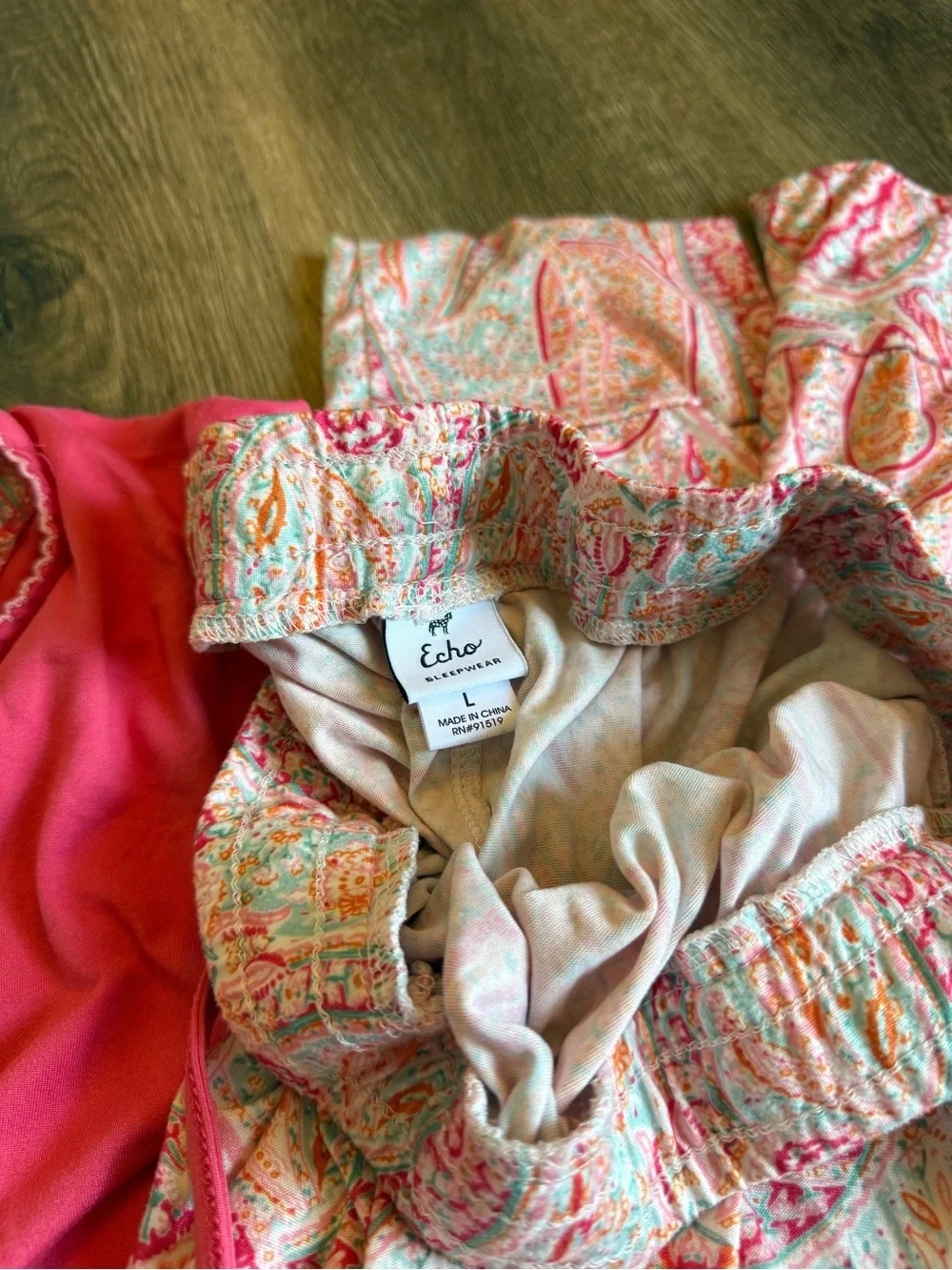Echo Pink Short Sleeve Top with Paisley Trim - Picture 3 of 3
